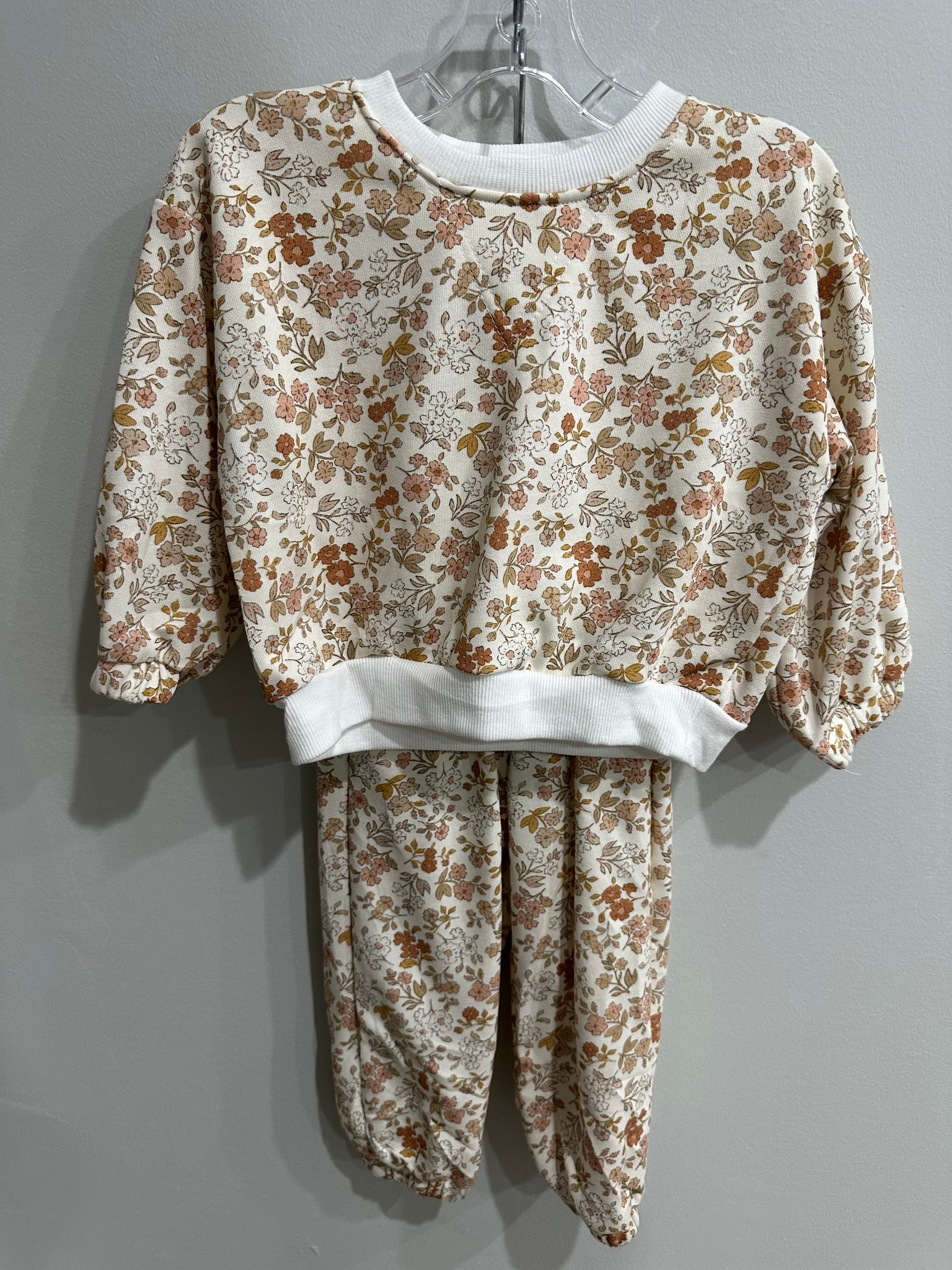 Vintage Floral Sweatsuit